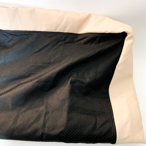 Wild One Tan Dog Bed Water Resistant Cover - Picture 3 of 9